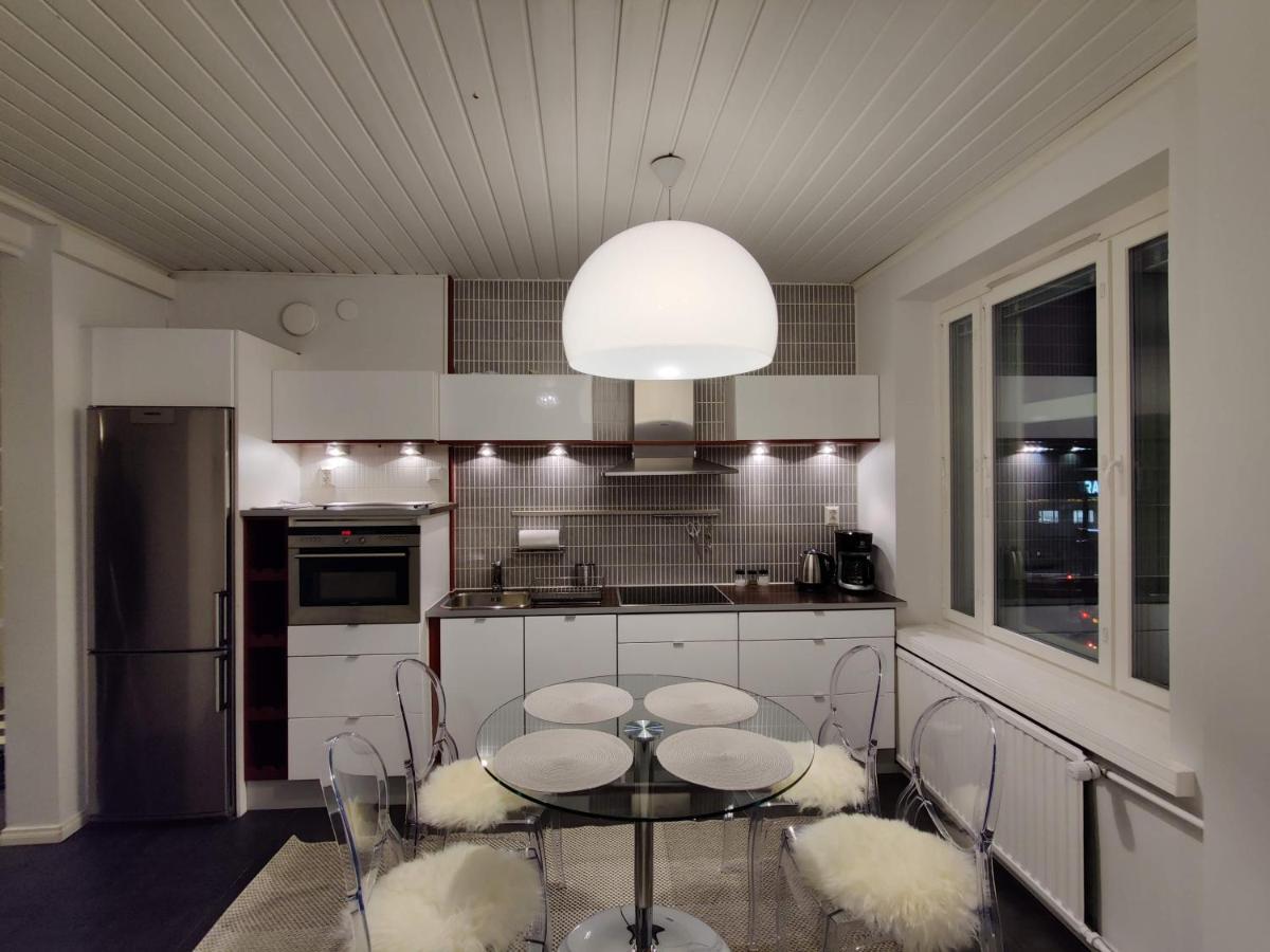 Arena Apartment - Own Sauna, In The Heart Of Tampere Near To Nokia Arena Buitenkant foto